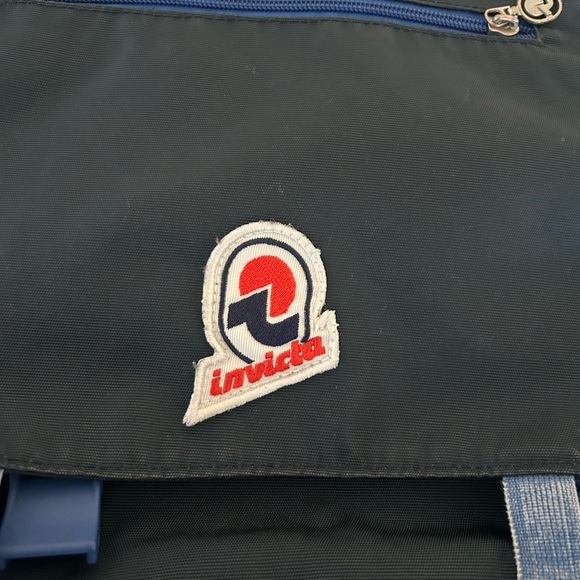 Invicta Jolly III Vintage Icon Padded Blue Backpack - Picture 2 of 5